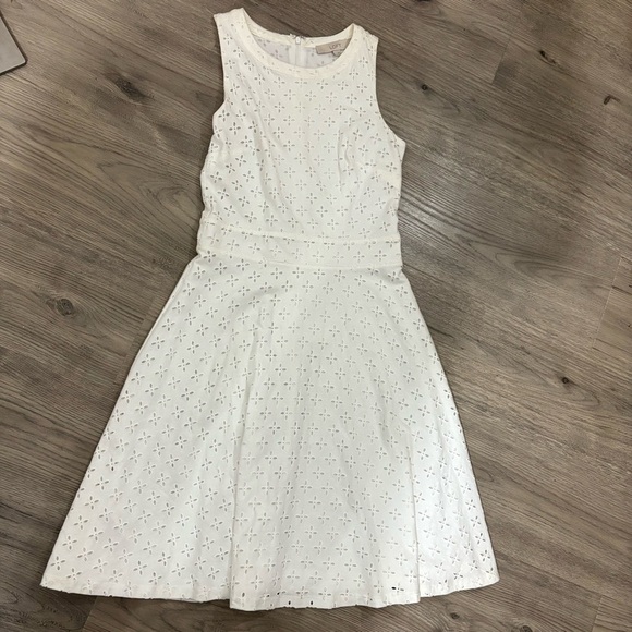 Ann Taylor LOFT White Eyelet A-Line Sleeveless Dress Sz 0 Bridal Floral Summer - Picture 1 of 15